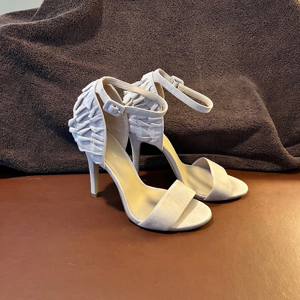 Saks 5th Ave Women's high heels with ruffles